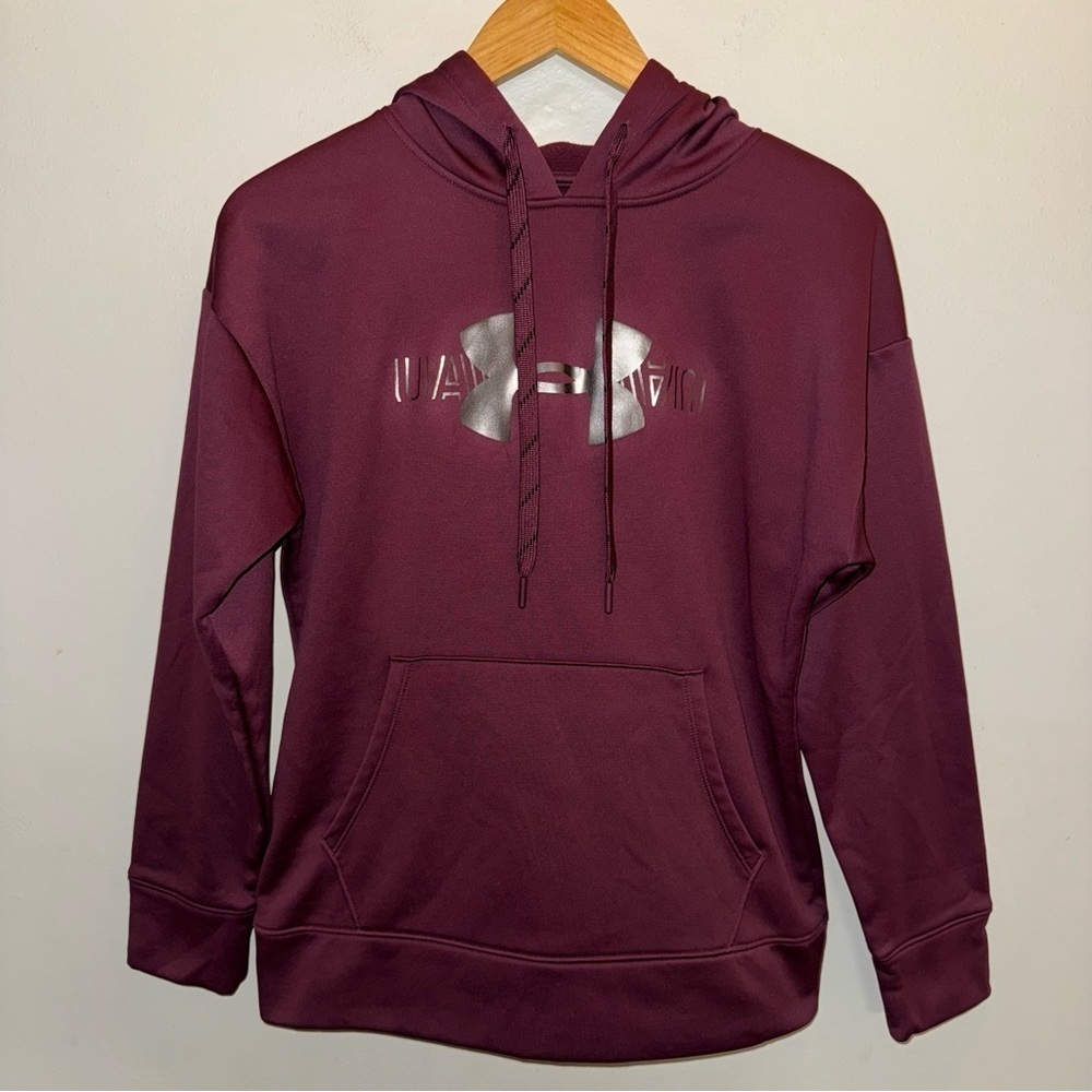 Under Armour Burgundy Hoodie Sweatshirt Women’s Size Extra Small